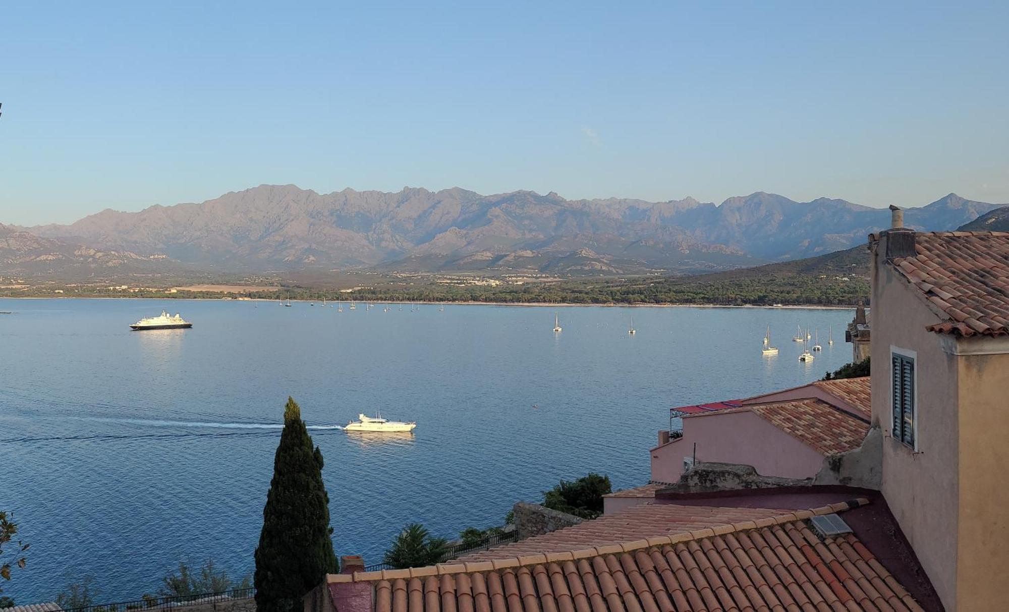Appartamento Casa Anna Calvi  Esterno foto